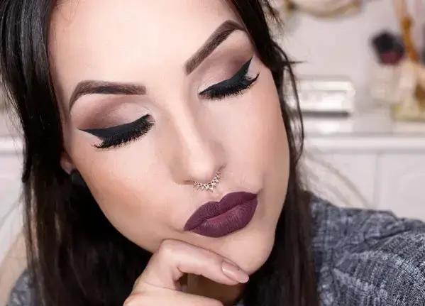 Guia Prático para Montar Kit de Maquiagem para Iniciantes