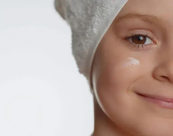 Os 10 Melhores Hidratantes Faciais para Pele Oleosa em 2025